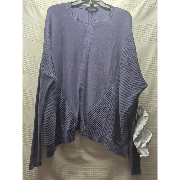 Simply Vera Vera Wang Tops - Simply Vera Wang Shirt Women Sz Medium Purple Long Sleeve Pleated Crew Neck 7634